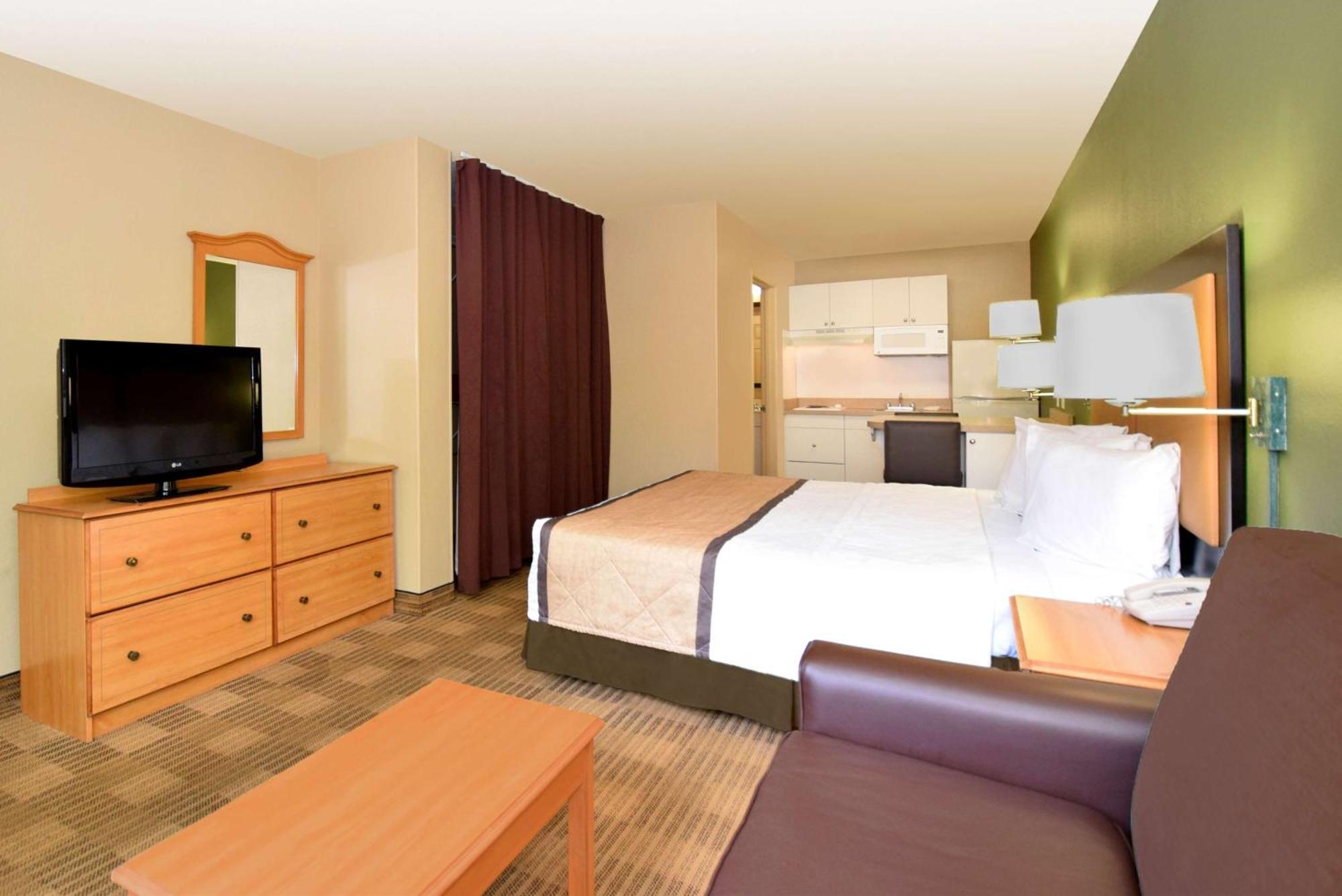 Extended Stay America Select Suites - Durham - University - Ivy Creek Blvd Εξωτερικό φωτογραφία