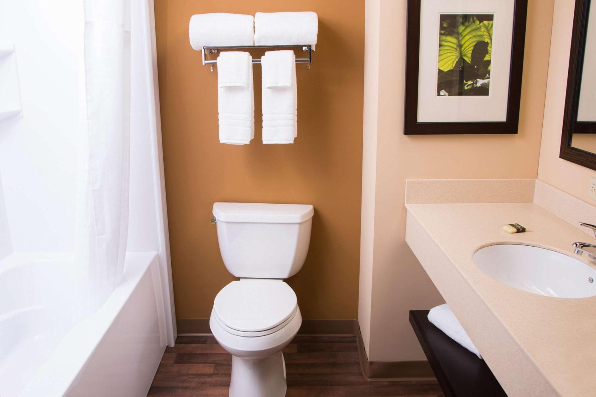 Extended Stay America Select Suites - Durham - University - Ivy Creek Blvd Εξωτερικό φωτογραφία