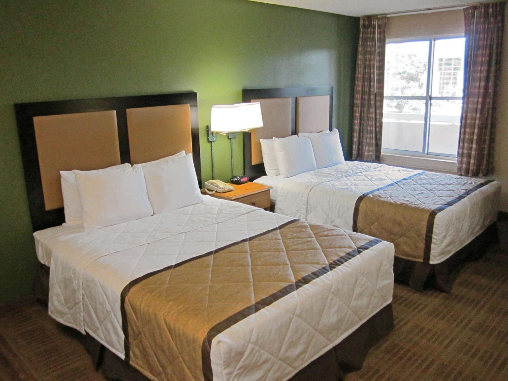 Extended Stay America Select Suites - Durham - University - Ivy Creek Blvd Εξωτερικό φωτογραφία