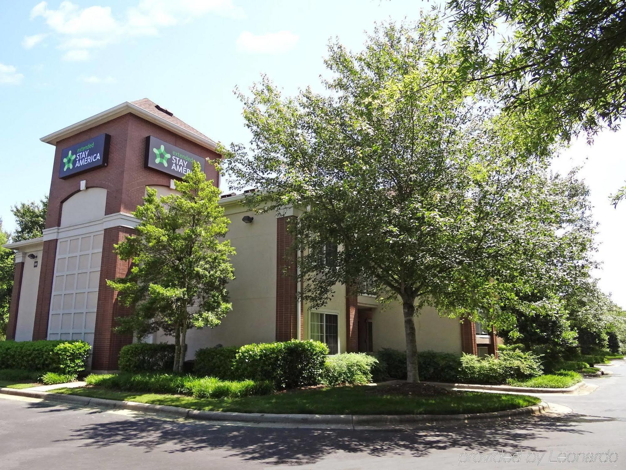 Extended Stay America Select Suites - Durham - University - Ivy Creek Blvd Εξωτερικό φωτογραφία